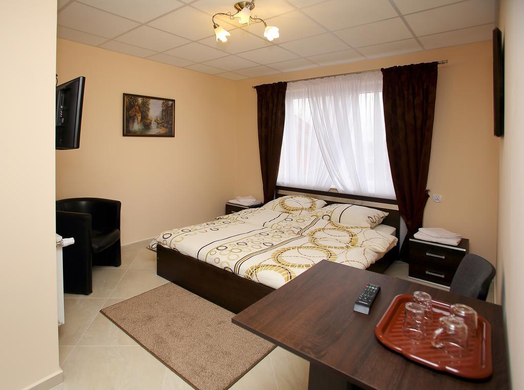 Motel Kompleks Perla 2*